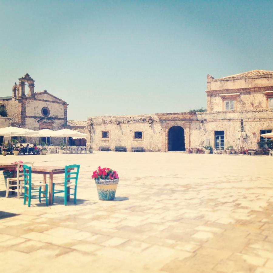 Casa Vacanza "La Piazzetta" มาร์ซาเมมี ภายนอก รูปภาพ