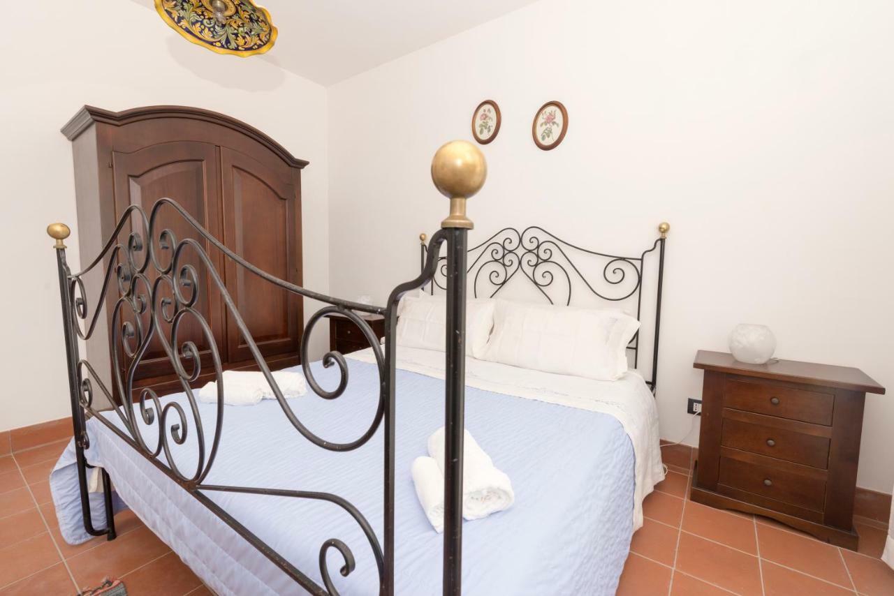 Casa Vacanza "La Piazzetta" มาร์ซาเมมี ภายนอก รูปภาพ
